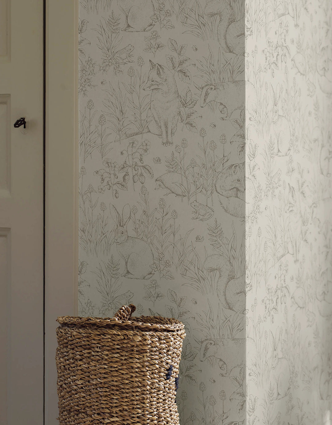 Forest Friends Tapete für das Kinderzimmer mit Fuchs und Hase