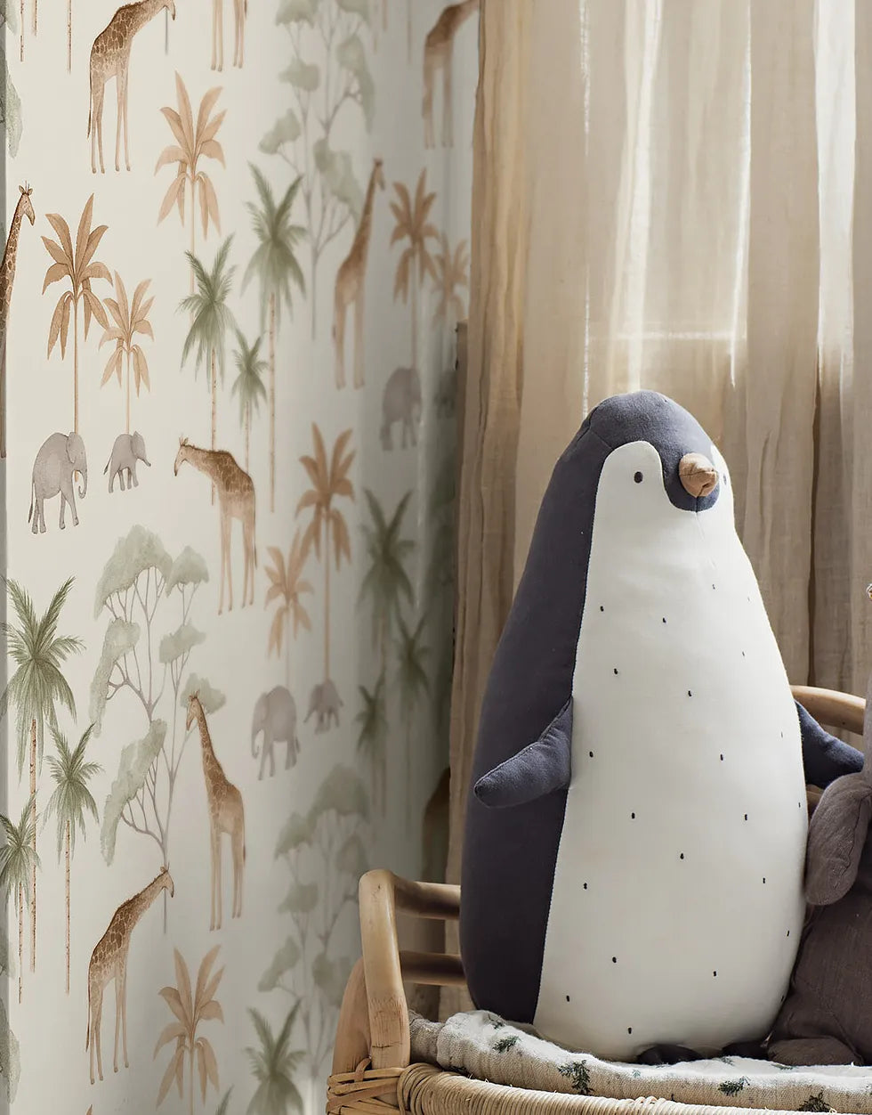 Safaritapete mit Giraffen und Elefanten für das Kinderzimmer